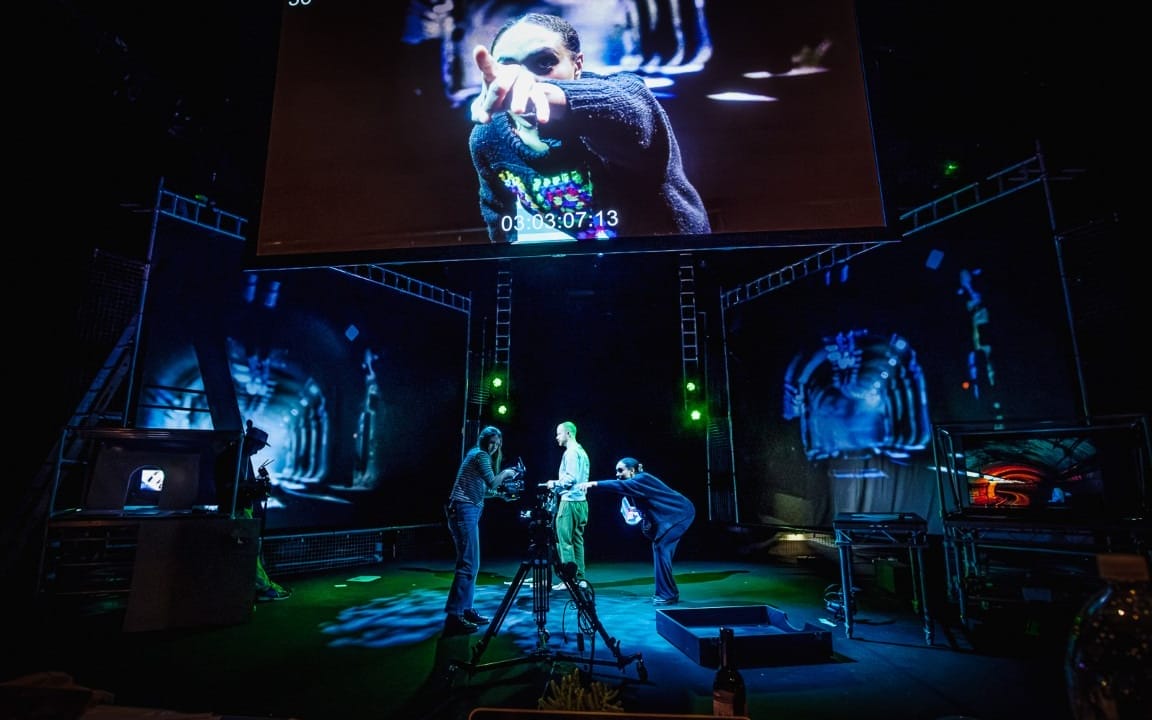 Photographer: Ed Waring