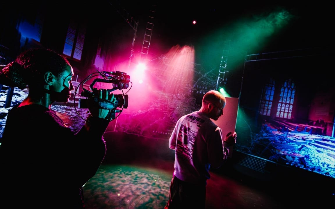 Photographer: Ed Waring