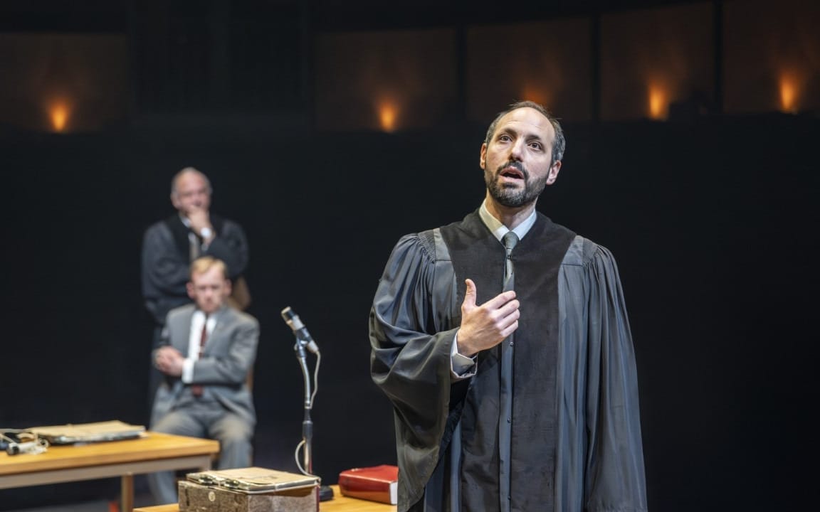 Production photos by Johan Persson