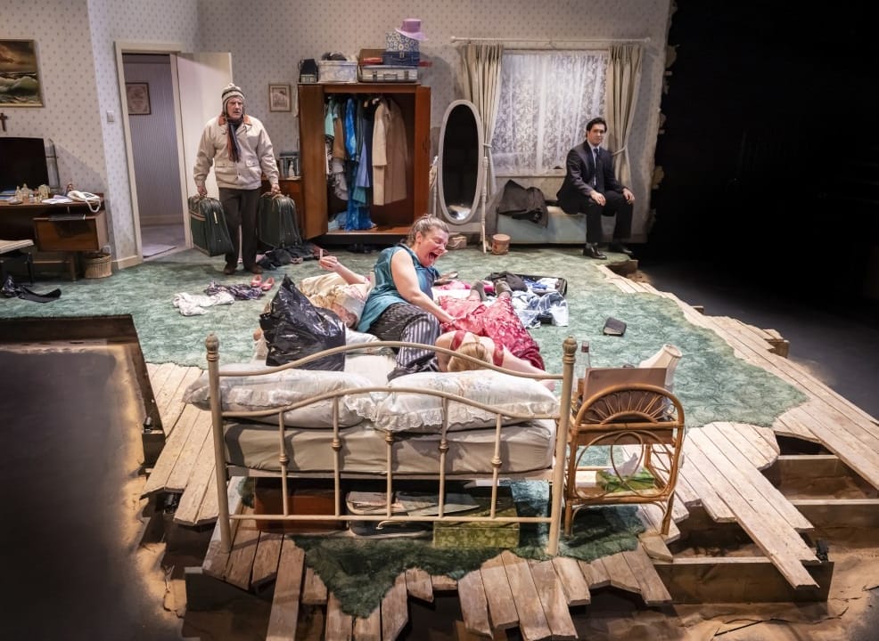 Production Photos by Pamela Raith 