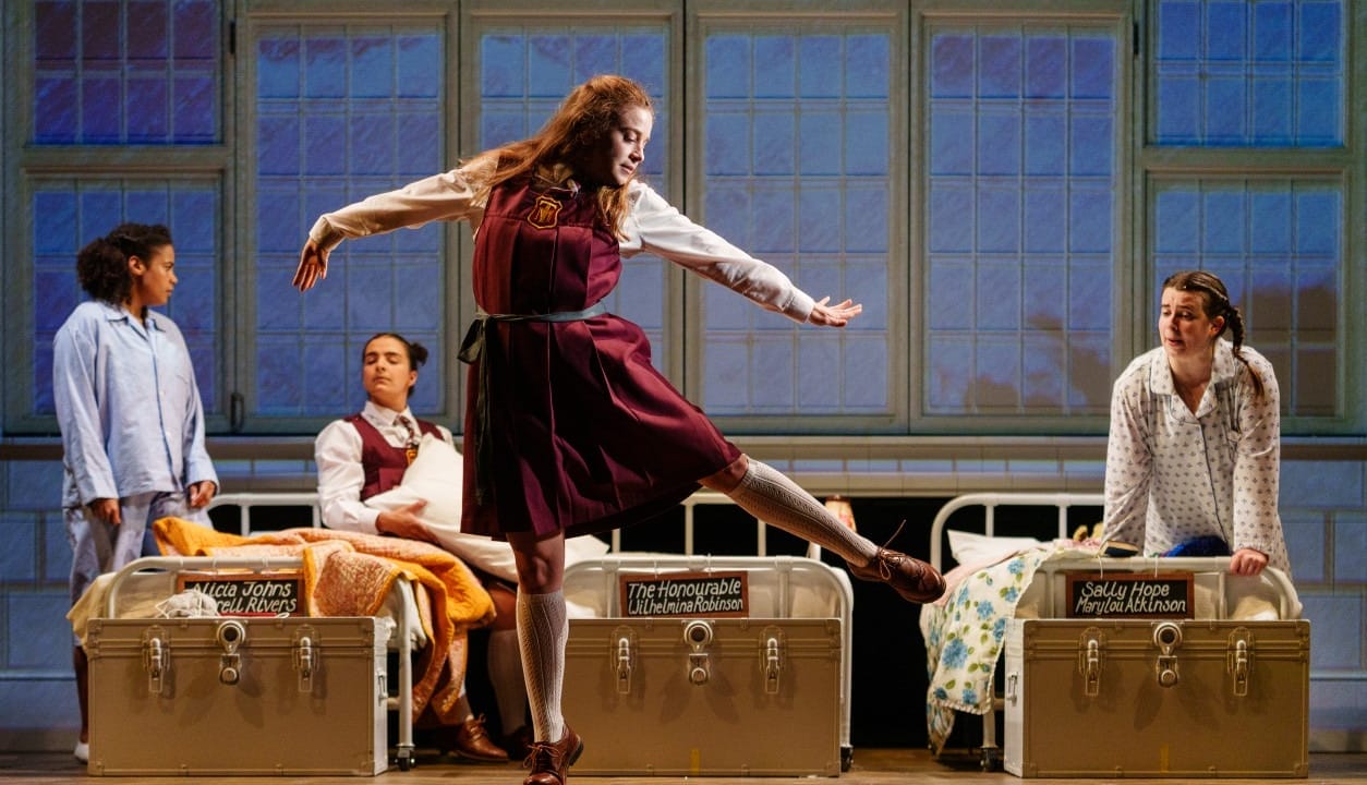 Production Photos (c) Steve Tanner