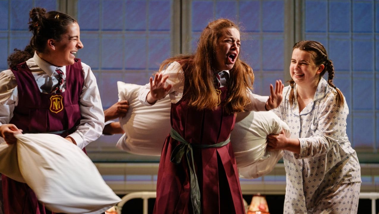 Production Photos (c) Steve Tanner